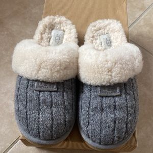 UGG Girls K Cozy Sweater Knit Slippers